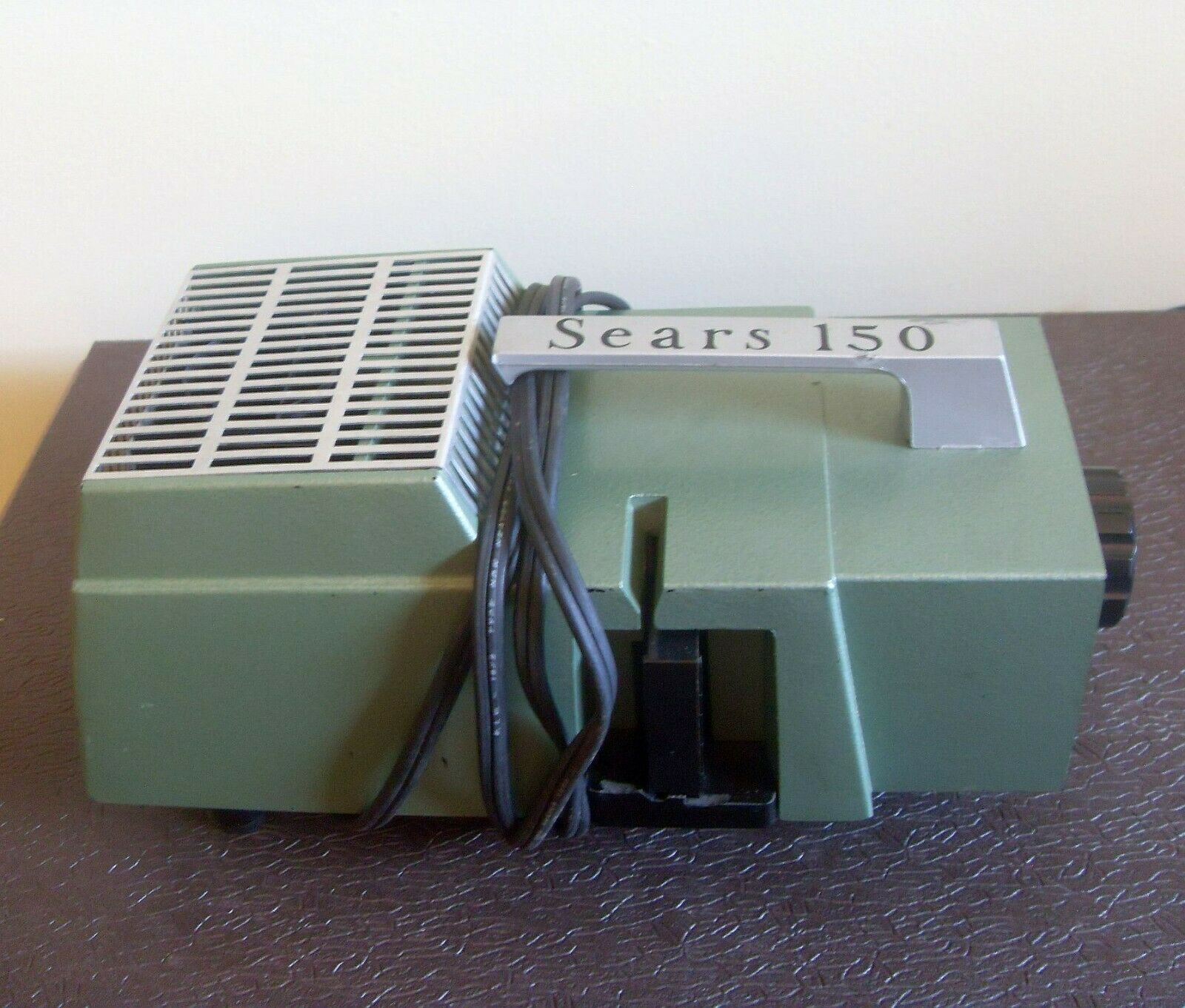 Vintage Sears 150 Slide Projector By Realist Inc.  Model 3115