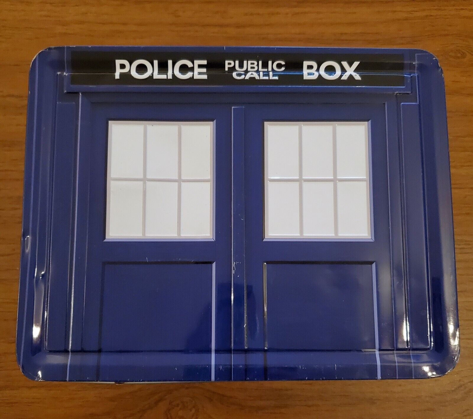 Bbc Doctor Who Tardis Metal Lunchbox Used