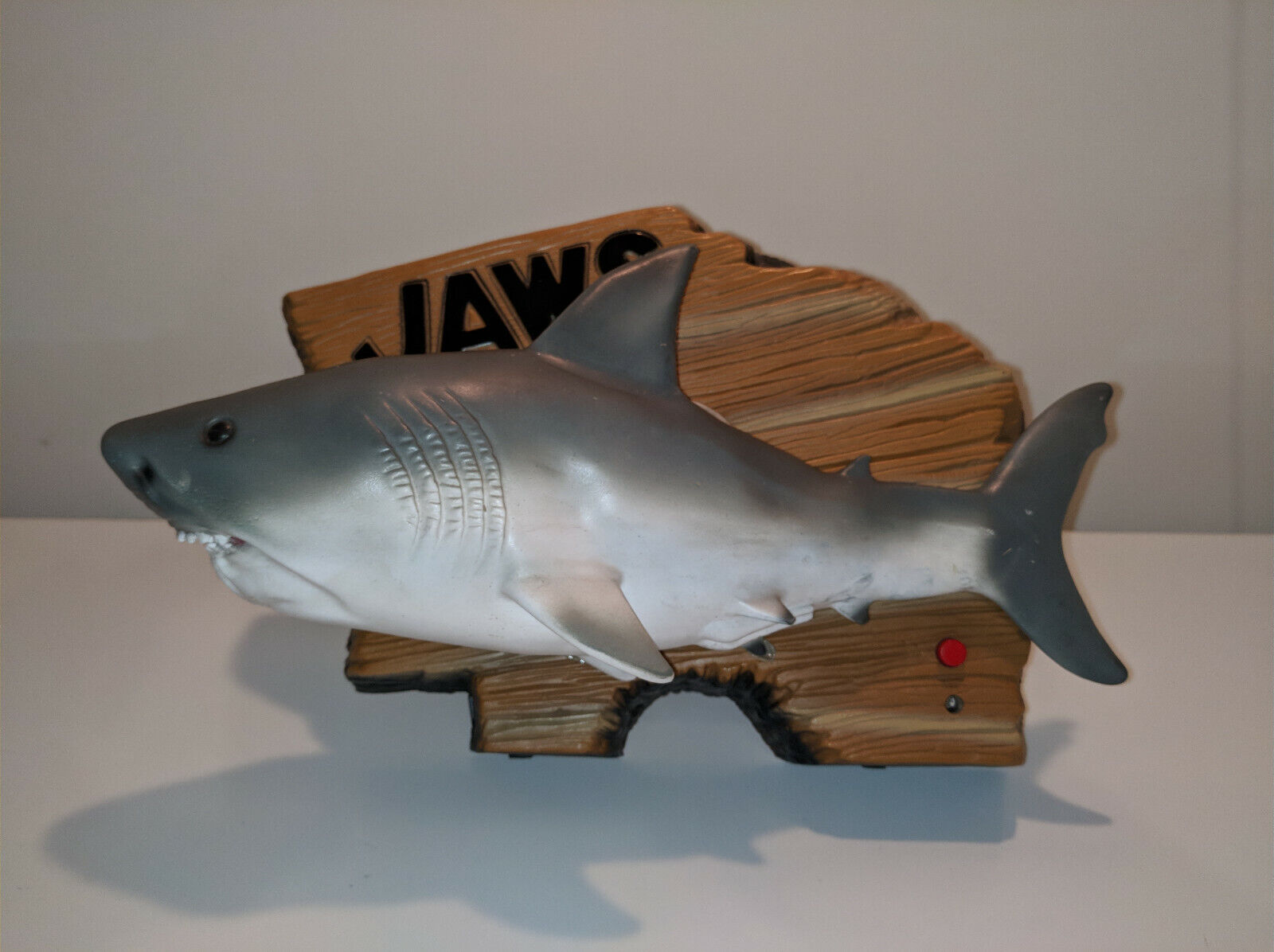 Jaws Singing, Dancing Great White! By Gemmy Industries, 2000