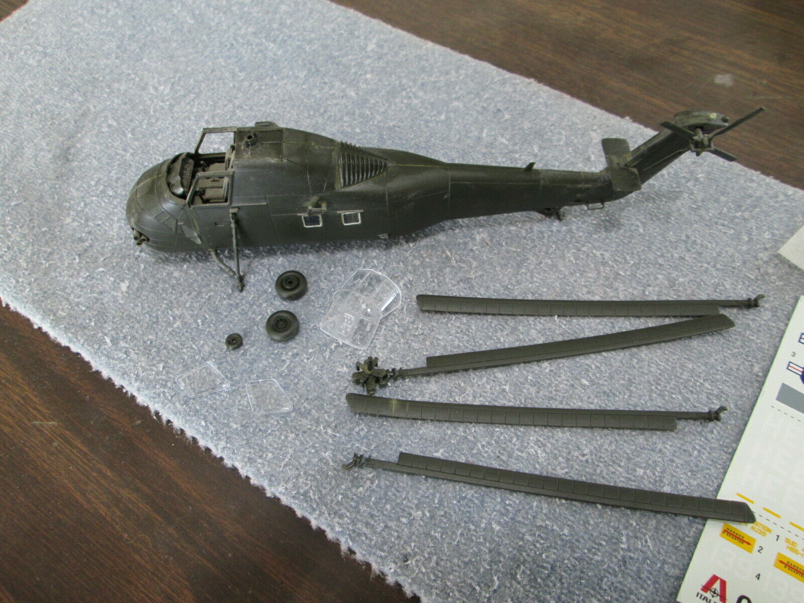 1/72 Scale Italeri Uh-34 Seahorse Helicopter. Partially Built