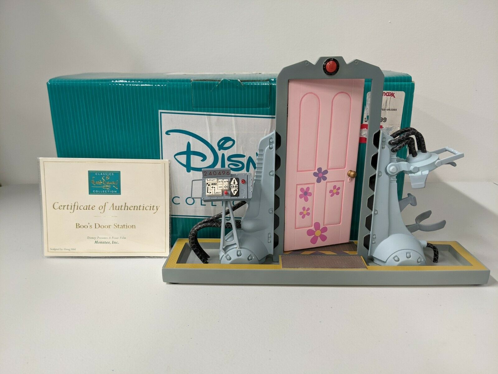 Disney Wdcc Monsters Inc. Boo's Door Station Figurine W/box & Coa