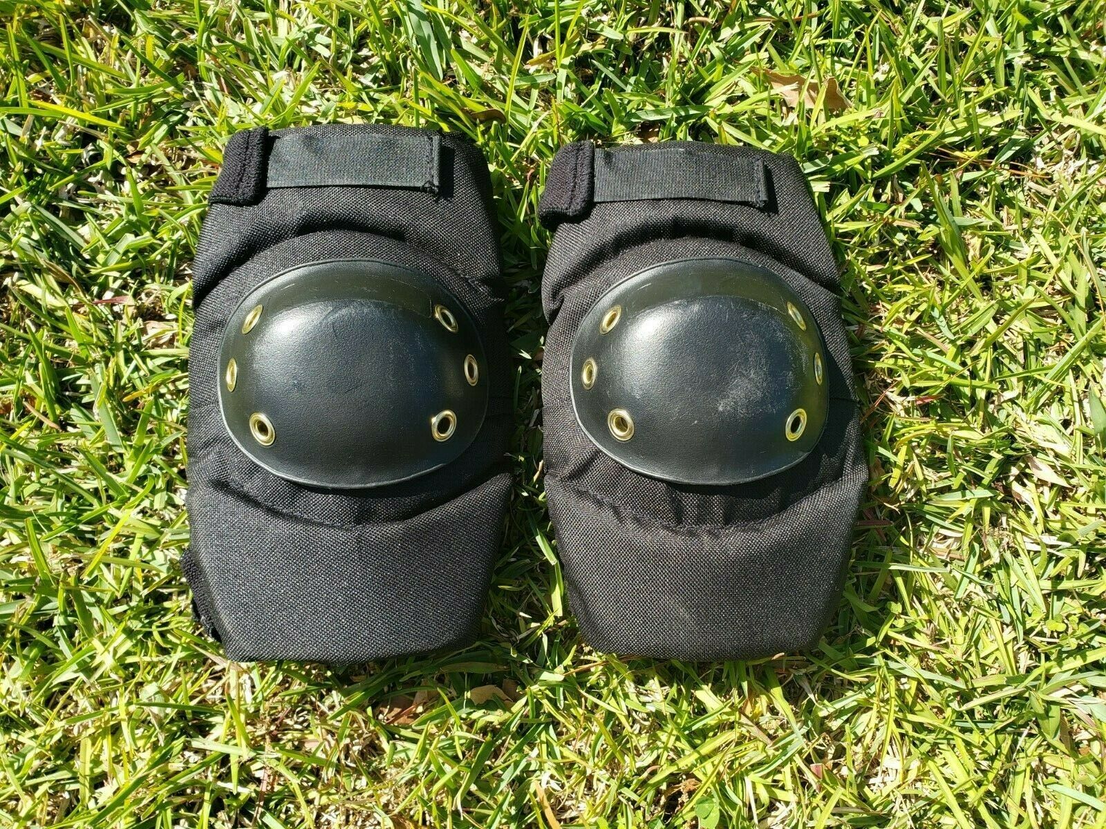 Black Tactical Elbow Pads Military Police, Paintball, Airsoft, Skate, Skateboard